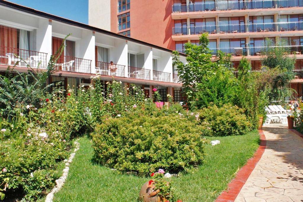 Jupiter Hotel Сонячний Берег Екстер'єр фото
